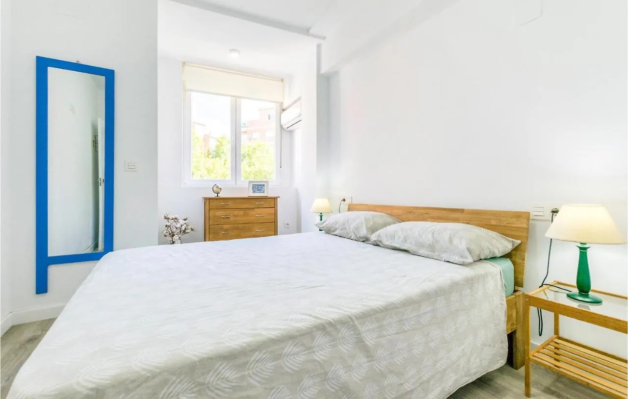 Beautiful Apartment In Granada With Kitchen 0*,